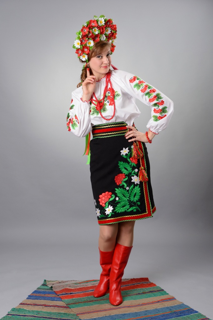 Национальная украинская женская одежда